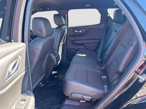 Used 2023 Chevrolet Blazer RS w/ Enhanced Convenience Package image 25