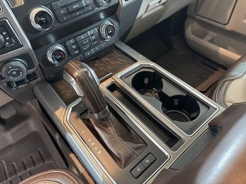 Used 2020 Ford F150 Limited w/ Trailer Tow Package image 25