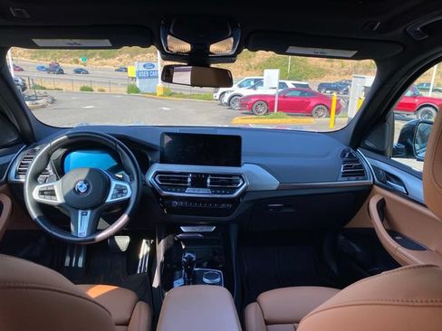 Used 2023 BMW X3 xDrive30i w/ M Sport Package AWD/4WD image 5