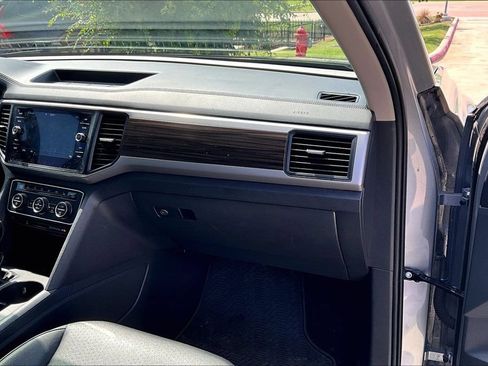 Used 2021 Volkswagen Atlas SE AWD/4WD image 20