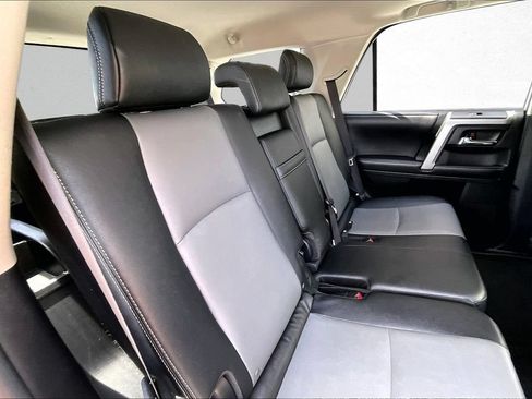 Used 2019 Toyota 4Runner SR5 Premium AWD/4WD image 25
