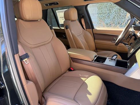 New 2026 Land Rover Range Rover SE image 21