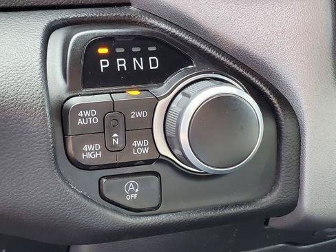 Used 2023 RAM 1500 Big Horn AWD/4WD image 14