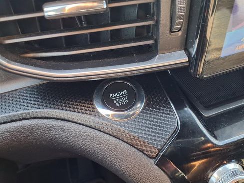 Used 2022 Ford Explorer ST-Line w/ Class IV Trailer Tow Package image 12