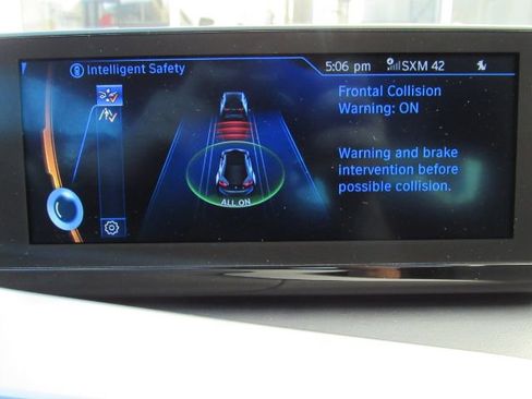 Used 2014 BMW i8 image 30