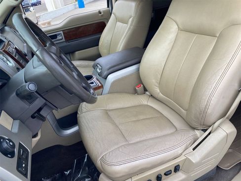 Used 2010 Ford F150 Lariat image 21