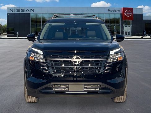 New 2026 Nissan Pathfinder SV FWD image 8
