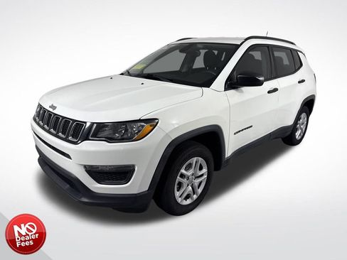 Used 2018 Jeep Compass Sport w/ Tech Group image 8