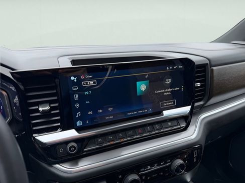 Used 2026 Chevrolet Silverado 1500 High Country w/ Technology Package image 30