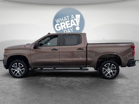 Used 2019 Chevrolet Silverado 1500 Custom Trail Boss w/ Custom Convenience Package image 7