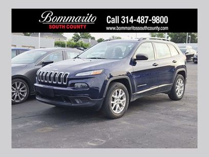 Used 2015 Jeep Cherokee Sport w/ Sport Appearance Group