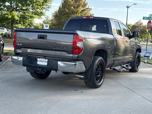 Used 2015 Toyota Tundra SR5 w/ SR5 Upgrade Package AWD/4WD image 3
