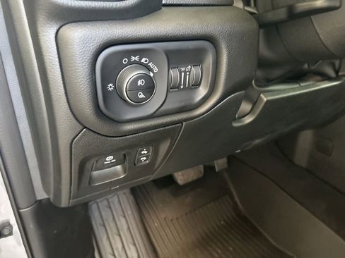 Used 2025 RAM 1500 Big Horn image 39