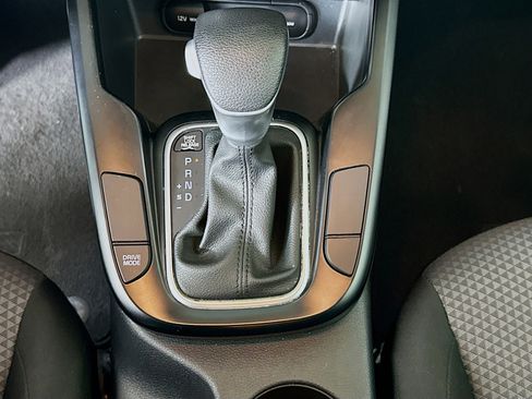 Used 2025 Kia Soul LX w/ LX Technology Package image 24