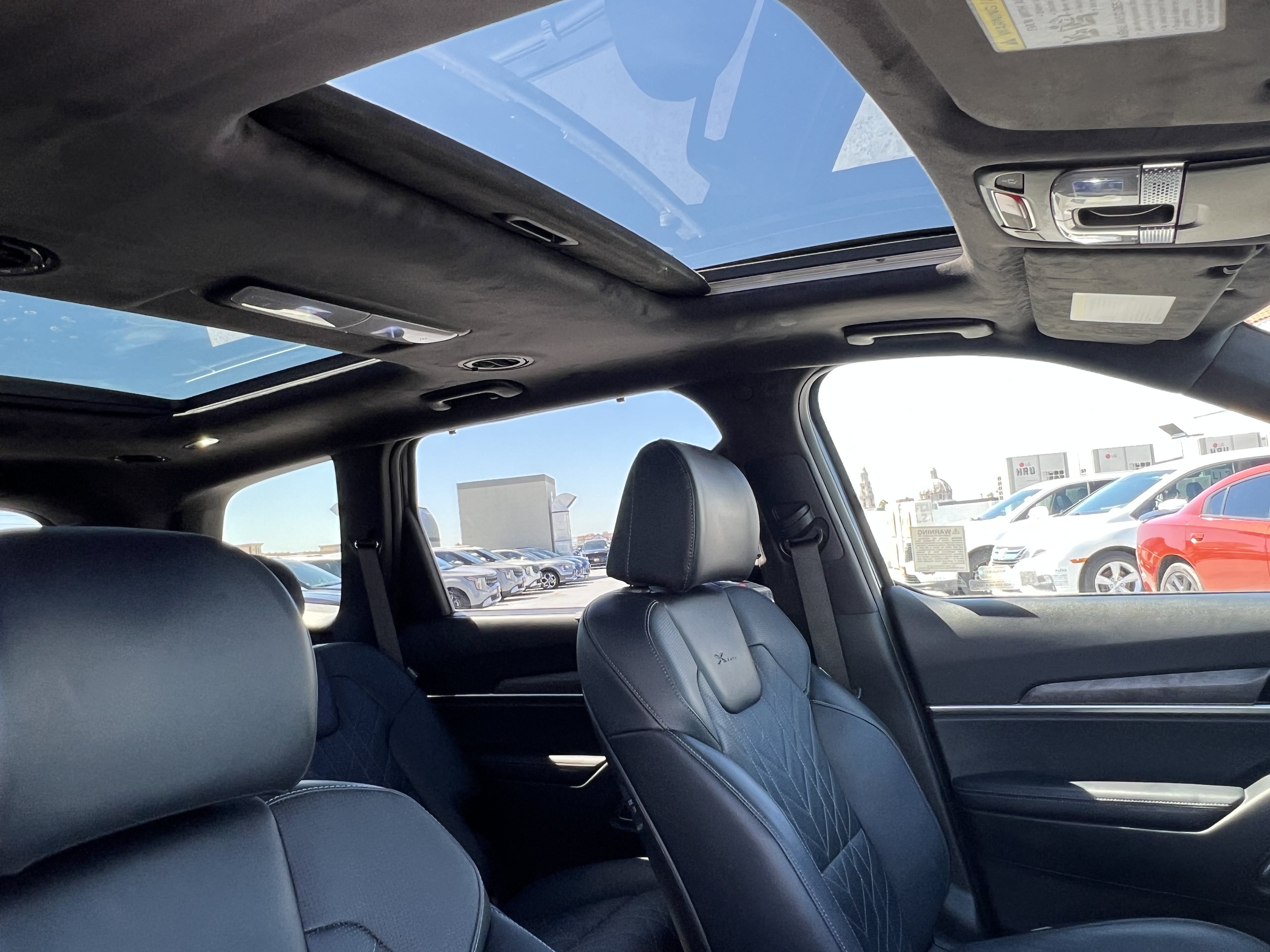 Used 2025 Kia Telluride SX Prestige X-Line AWD/4WD image 17