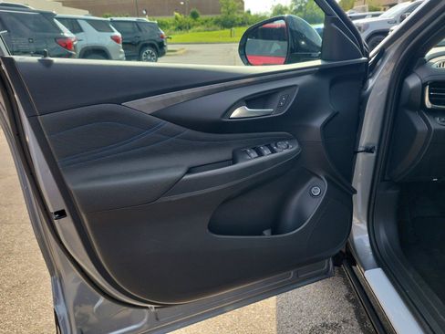 New 2026 Buick Envista Sport Touring w/ Convenience I Package FWD image 20