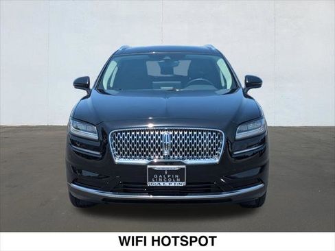Used 2023 Lincoln Nautilus AWD w/ Premium Package image 8