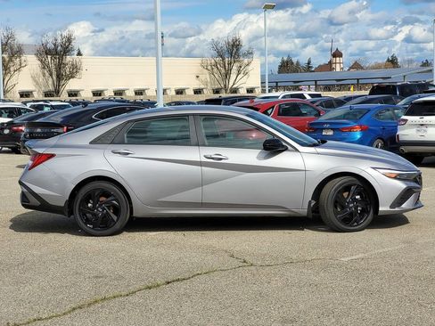 New 2026 Hyundai Elantra Sport image 3