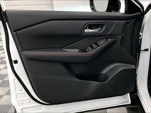 New 2026 Nissan Rogue Rock Creek image 29