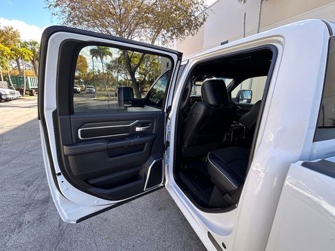 New 2025 RAM 3500 Laramie w/ Max Tow Package image 44