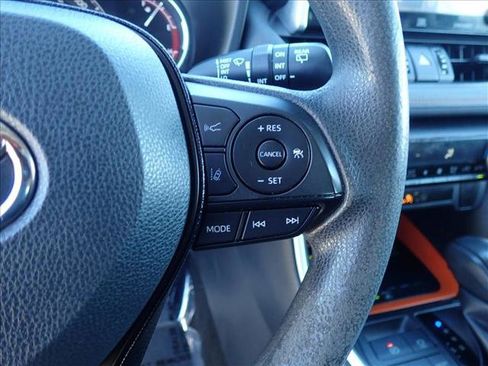 Used 2019 Toyota RAV4 Adventure image 17