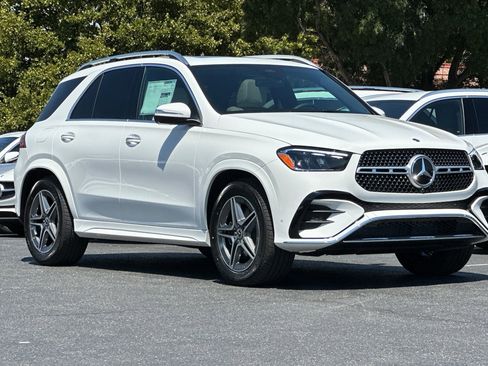 New 2026 Mercedes-Benz GLE 580 4MATIC image 7