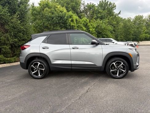 Used 2023 Chevrolet TrailBlazer RS AWD/4WD image 9