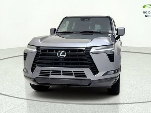 Used 2026 Lexus GX 550 w/ Accessory Package (2T) AWD/4WD image 3