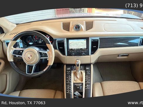 Used 2015 Porsche Macan Turbo AWD/4WD image 42