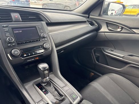 Used 2019 Honda Civic Sport image 22
