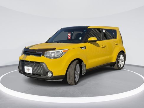 Used 2015 Kia Soul + w/ Primo Package FWD image 3