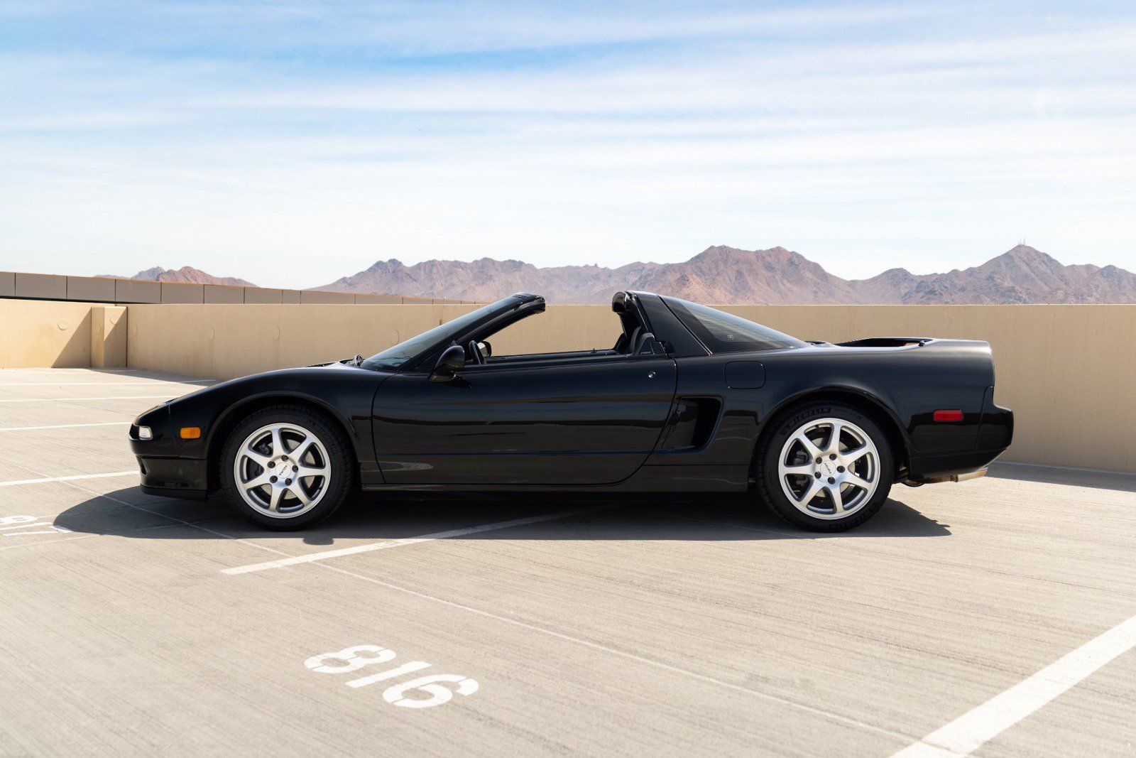 Used 1995 Acura NSX T RWD image 6