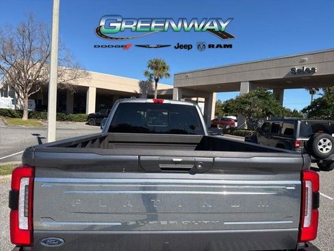 Used 2024 Ford F350 Platinum w/ FX4 Off-Road Package image 4