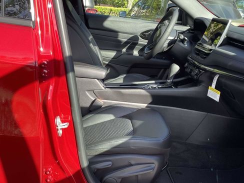 New 2026 Jeep Compass Latitude AWD/4WD image 33