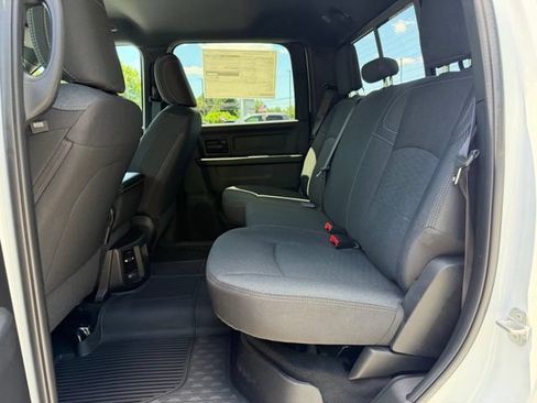 New 2026 RAM 2500 Tradesman AWD/4WD image 18