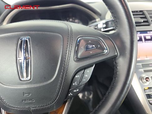 Used 2018 Lincoln MKZ Select w/ Select Plus Package image 15