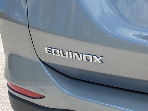 Used 2023 Chevrolet Equinox LS w/ LS Convenience Package FWD image 13