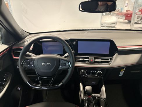 New 2026 Chevrolet TrailBlazer RS w/ Convenience Package AWD/4WD image 3