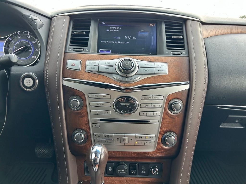 Used 2017 INFINITI QX80 Limited w/ All Season Package AWD/4WD image 25