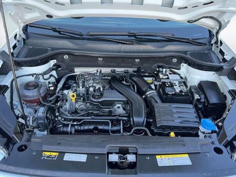 Certified 2024 Volkswagen Taos S image 28