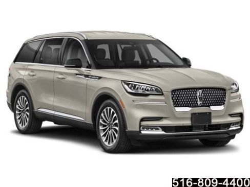 Used 2022 Lincoln Aviator AWD w/ Premium Package image 7