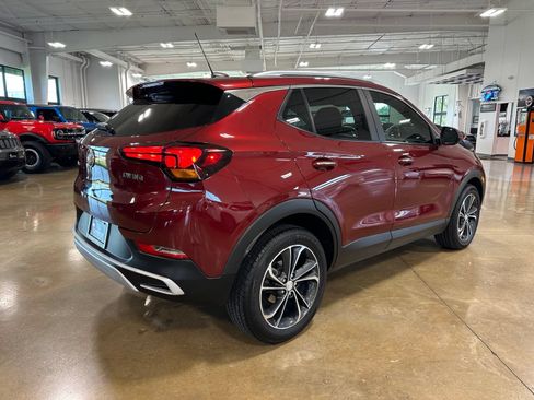 Used 2023 Buick Encore GX Select w/ Safety Package II FWD image 8