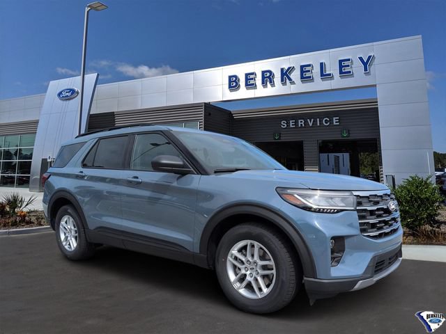 New 2027 Ford Explorer Active w/ Active Comfort Package RWD image 1