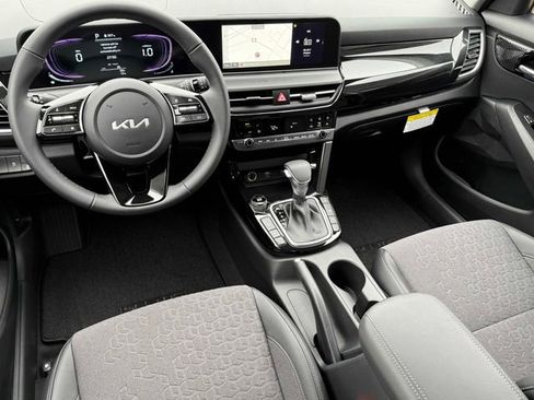 New 2026 Kia Seltos S AWD/4WD image 2