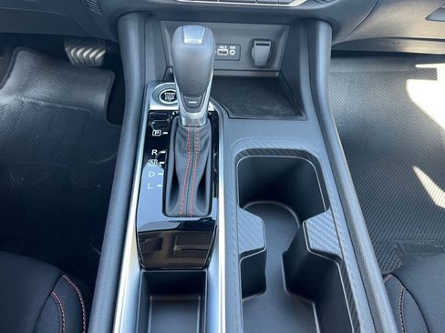 New 2025 Nissan Sentra SR image 11