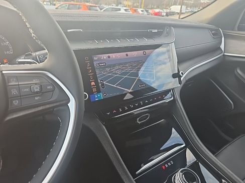 New 2026 Jeep Grand Cherokee Limited image 16