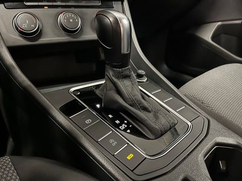 Used 2019 Volkswagen Jetta S w/ Driver Assistance Package FWD image 11