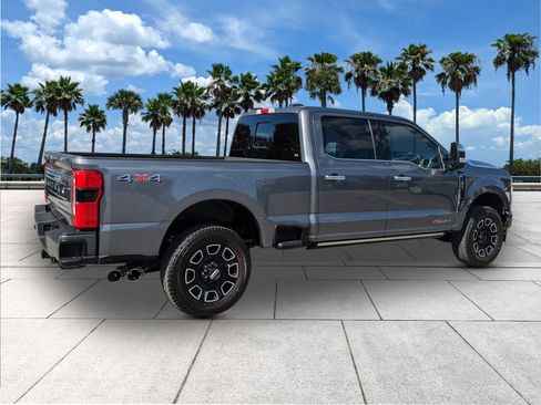 Used 2024 Ford F250 Platinum image 8