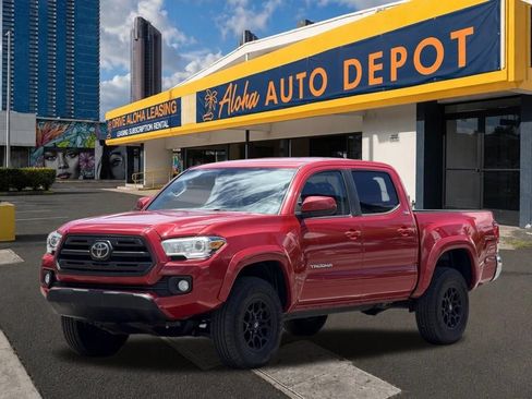 Used 2019 Toyota Tacoma SR5 RWD image 1