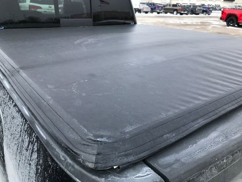 Used 2017 GMC Sierra 1500 Denali w/ Denali Ultimate Package image 7